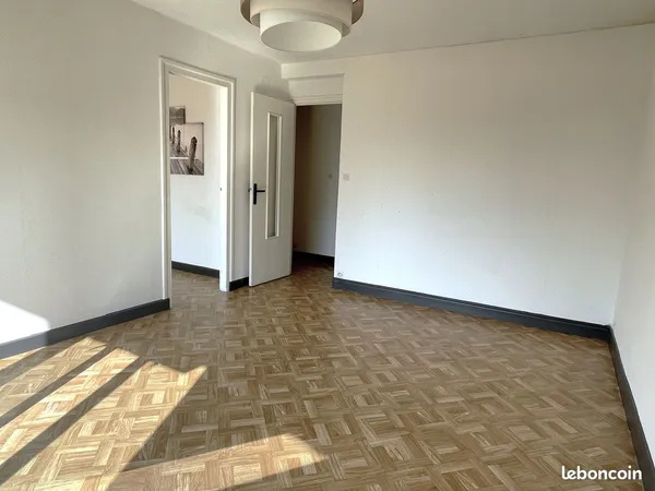 Appartement 4 pièces, 67m2 avec balcon