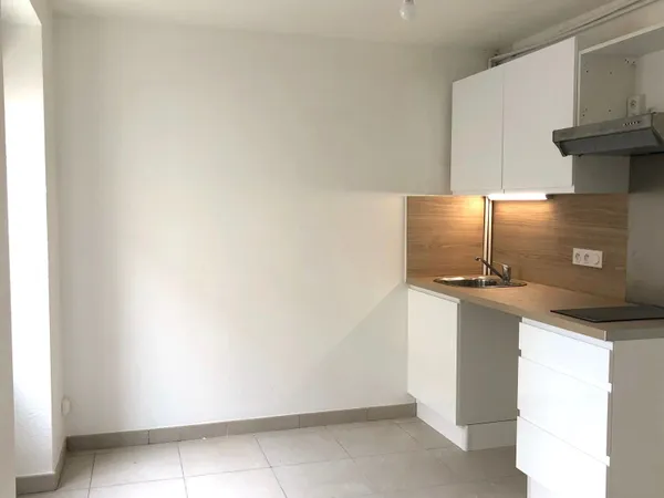 Studio 1 pièce 26 m²