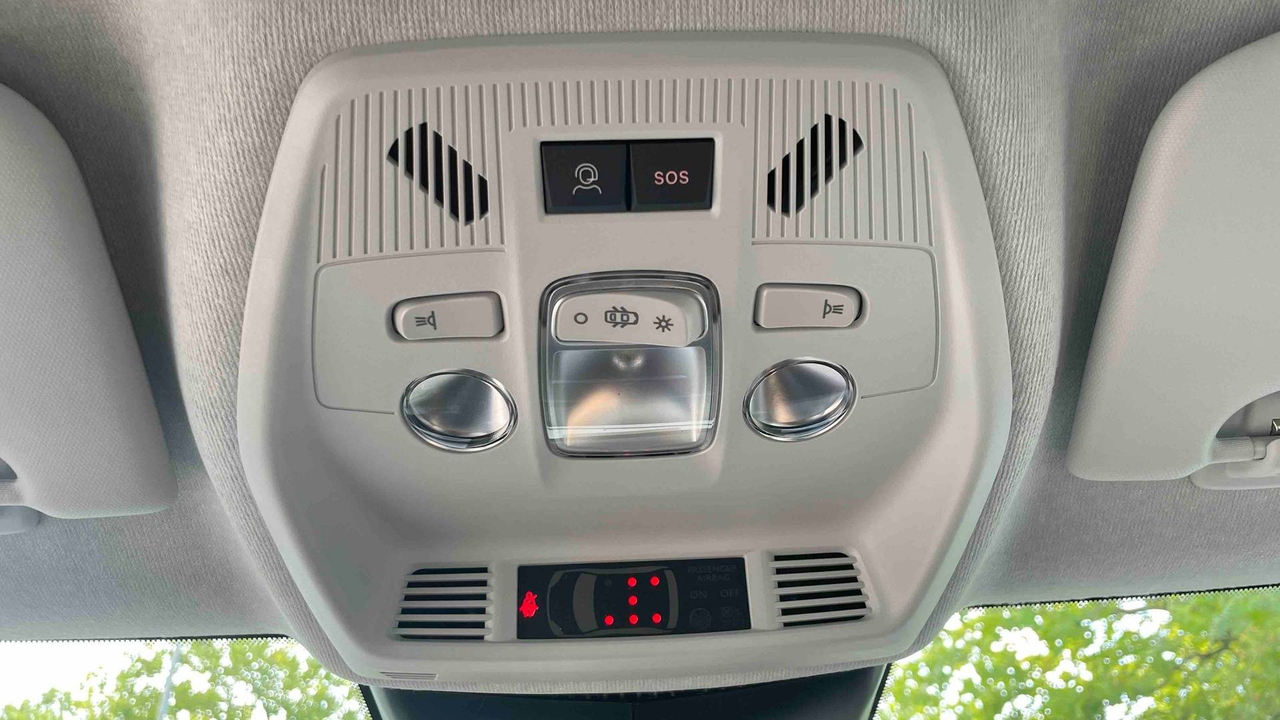 Citroen C3 Aircross Hybride 145 ch Aut — photo 28
