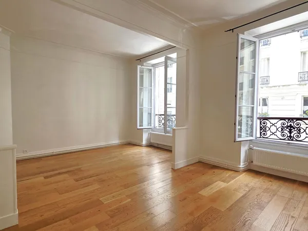 2 Pièces de 48m² - Traversant - Bon état