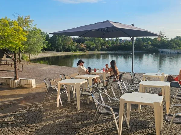 Restaurant au lac de créteil