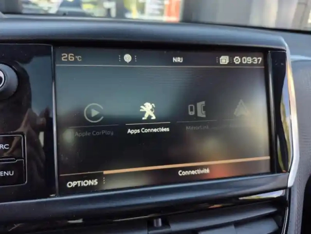 Peugeot 2008 1.2 puretech 110 s&amp;s crossway — photo 25