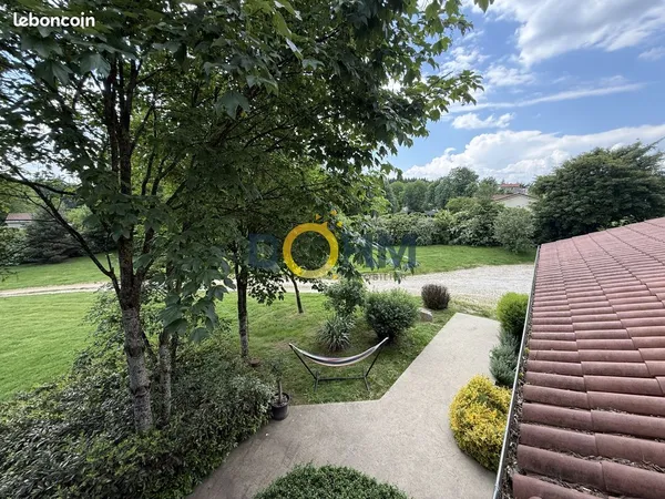 Maison 6 pièces 140 m²