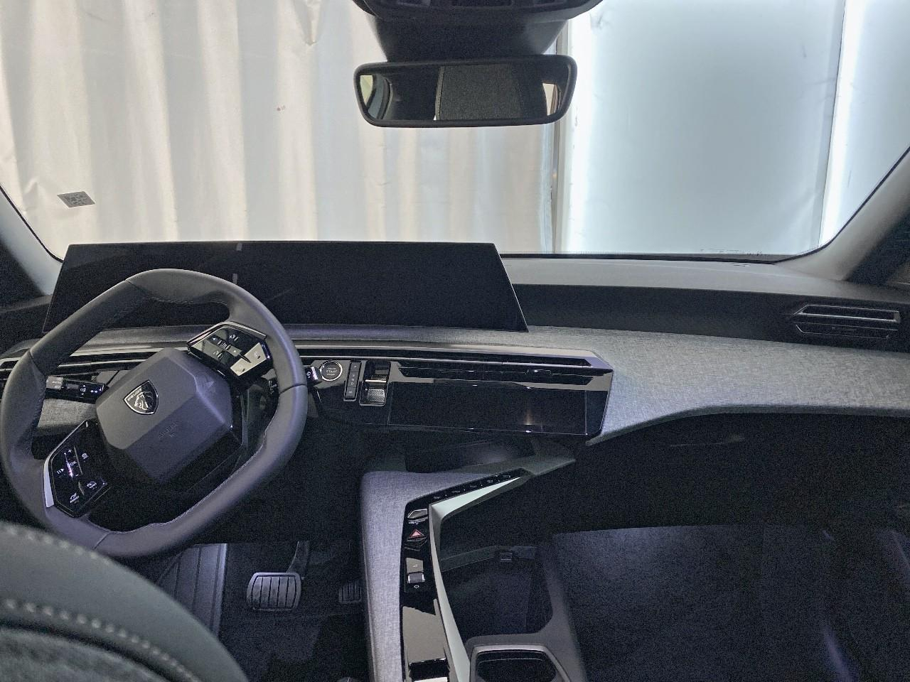 Peugeot 5008 hybrid 145 ch e-dcs6 allure — photo 8