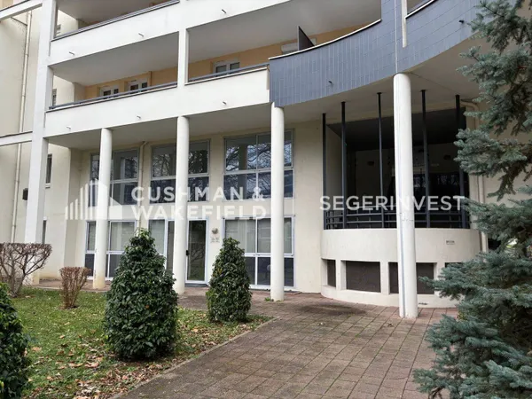 Bureaux 140 m²