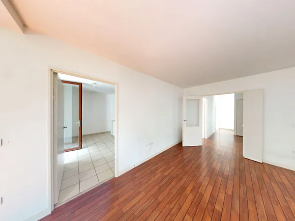 POITIERS APPARTEMENT 3 CHAMBRES GARAGE BALCON CAVE