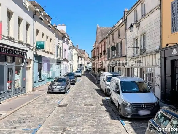 Local commercial 94 m²