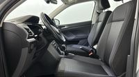 Volkswagen T-Cross 1.0 TSI 110ch Active DSG7 — photo 12
