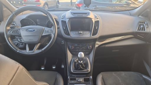 Ford Kuga 2.0 TDCi 150 - ST-Line – 2018 – 145675 km – Diesel – Boîte Manuelle — photo 27