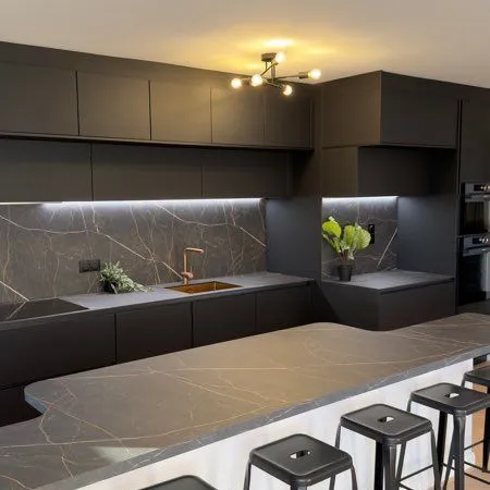 Appartement de standing en parfait état , lumineux et calme, idéal pour un cadre de vie préservé