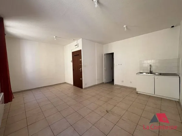 Studio 1 pièce 25 m²