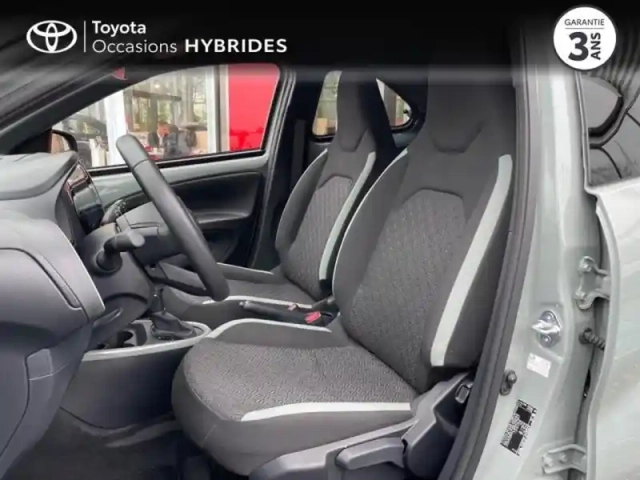 Toyota Aygo X 1.0 vvt-i 72ch design s-cvt my24 — photo 11