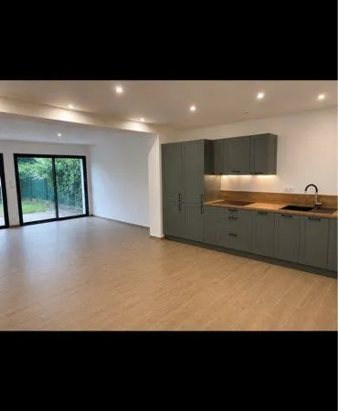 T4 130 m² avec jardin