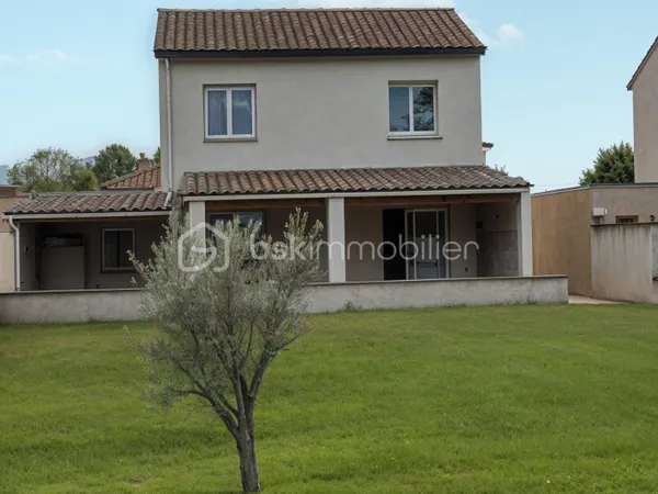 Maison 4 pièces 94 m²