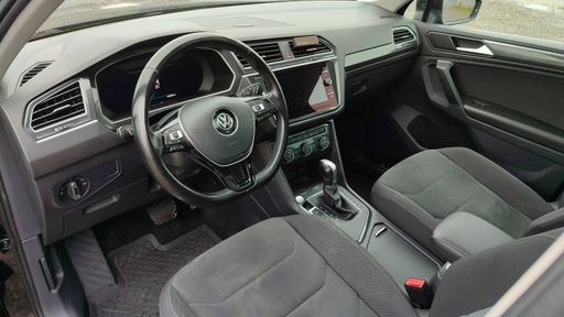 Volkswagen Tiguan 2.0 TDI 150 DSG7 - Carat – 2018 – 160206 km – Diesel – Boîte Automatique — photo 19