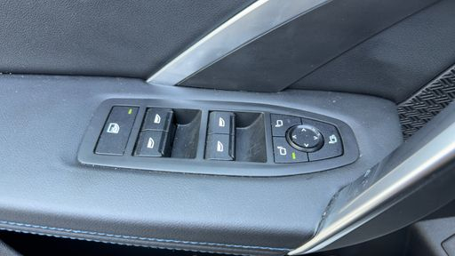 BMW X1 sDrive 18d 150 DKG7 - M Sport – 2023 – 49727 km – Diesel – Boîte Automatique — photo 17