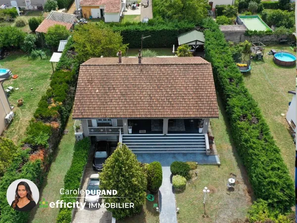Maison 9 pièces 203 m²