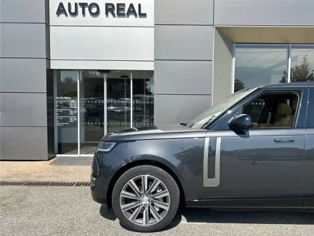 Land Rover Range Rover swb p510e phev awd — photo 12