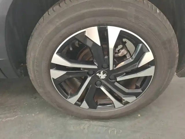 Peugeot 2008 bluehdi 100 s&amp;s bvm6 — photo 17