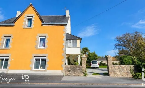 Maison 8 pièces 195 m²