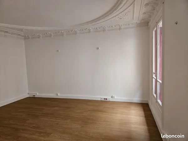 Bureaux 113m² - 5 pièces - très bon état - Paris 17e