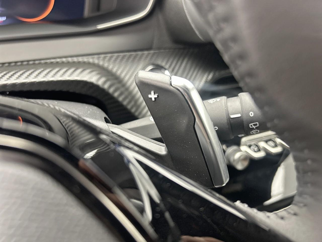Peugeot 2008 130 s&s eat8 allure — photo 28