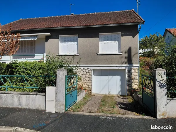 Maison a vendre 3 chambres et grand jardin