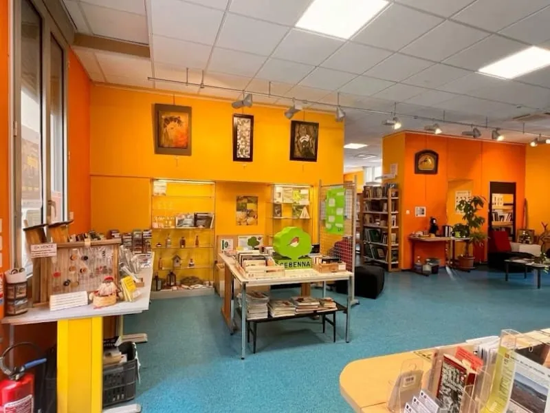 Photo 3