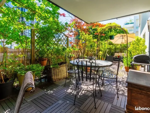 Appartement 6 pièces 180 m²