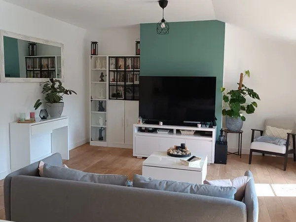 Appartement T3 standing refait à neuf 92m2 - Saint-Juéry