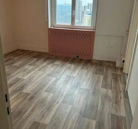 Local d'activité 85 m²