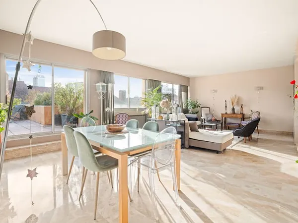 LYON 6, DERNIER ETAGE, DUPLEX, 122.01m² + TERRASSE 75.28 m²