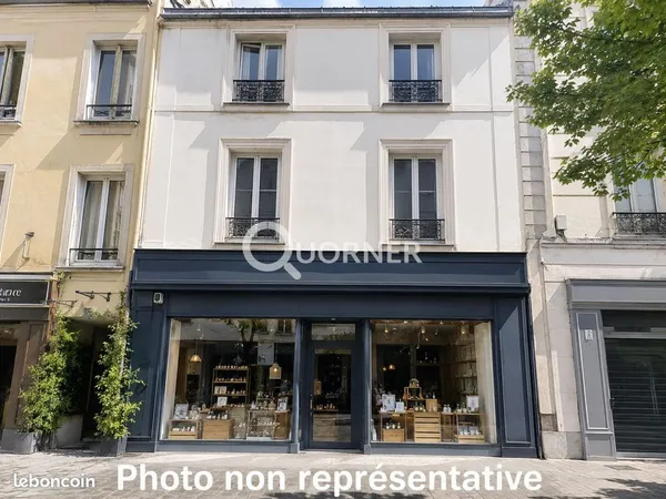 Murs commerciaux 46 m² Roanne
