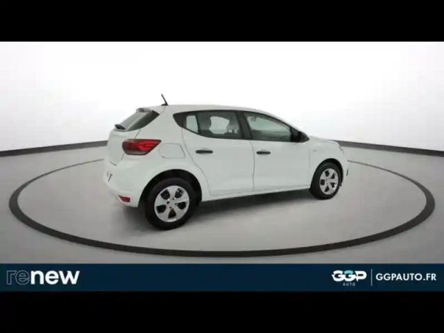 Dacia Sandero 1.0 eco-g 100ch essential — photo 8