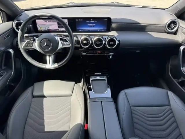 Mercedes Classe A 180 business line — photo 11
