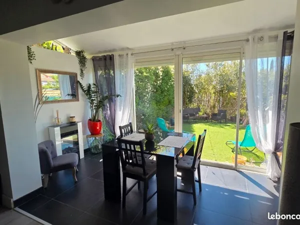 Maison 78m2 avec jardin et garage + pkg