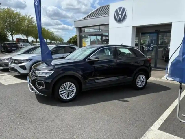 Volkswagen T-Roc 1.0 tsi 116ch — photo 2