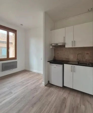 Appartement Location Marseille 2p 19m² 550€