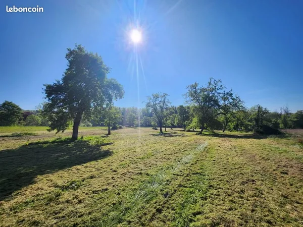 Terrain 720 m² Pont L Eveque