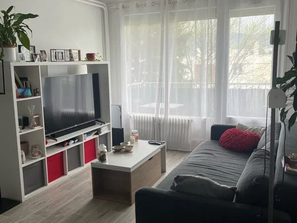 Vente appartement T2 vivaraise