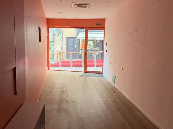 Local 155 m² LIMOGES
