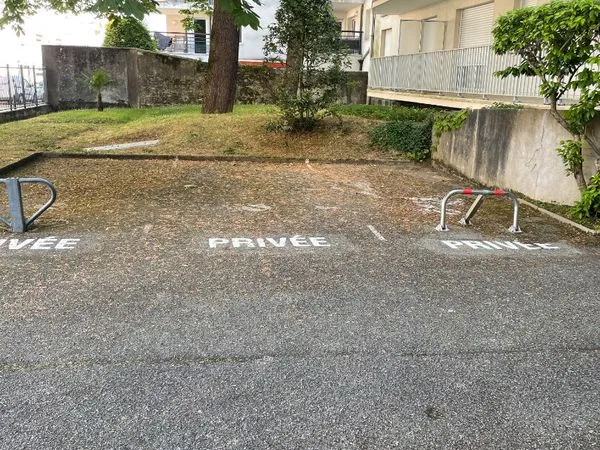 Parking/box 1 pièce NANTES