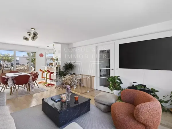 Vends duplex/triplex - 127.67m² - 5 pièces, 4 chambres - Levallois-Perret 92300