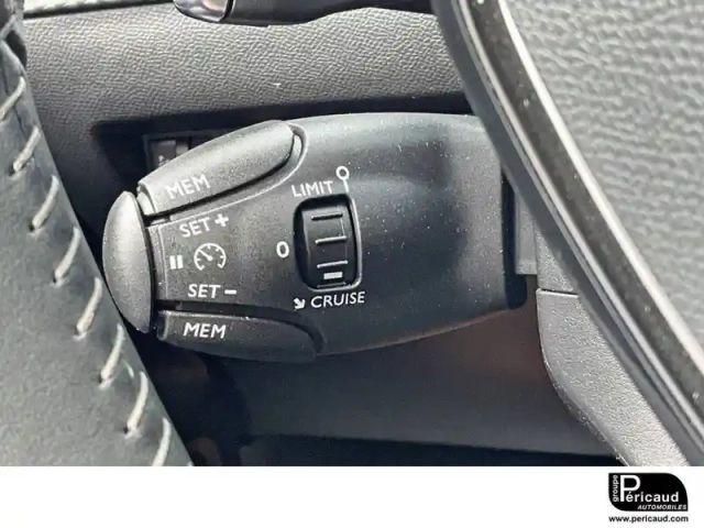 Peugeot 2008 puretech 130 s&amp;s eat8 — photo 44