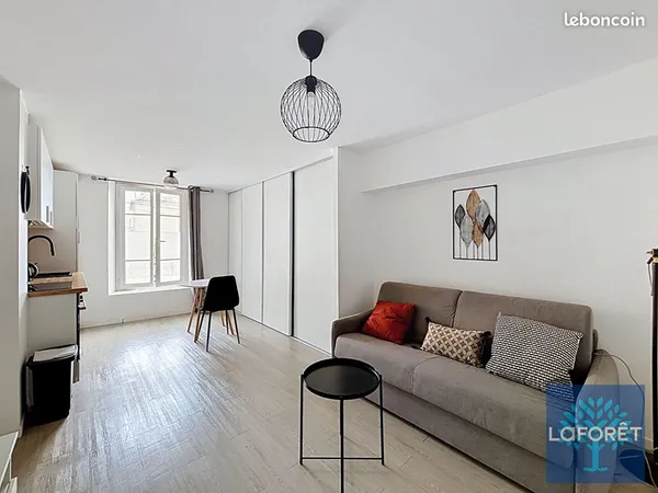 Studio 1 pièce 26 m²