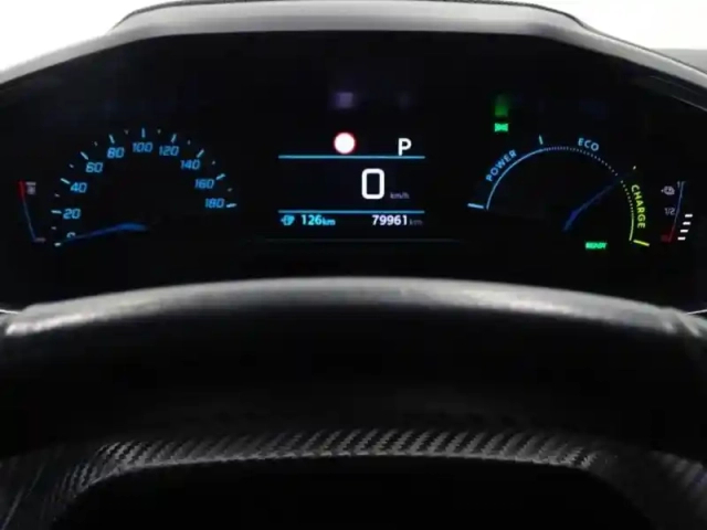 Peugeot 208 e- 136ch style — photo 9