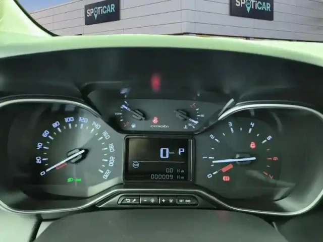 Citroën C3 Aircross puretech 130 s&amp;s eat6 plus — photo 21