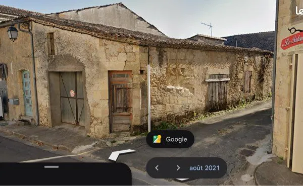 Local à restaurer au coeur du village