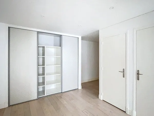 Appartement de 107.95 m² - Secteur Cathédrale -