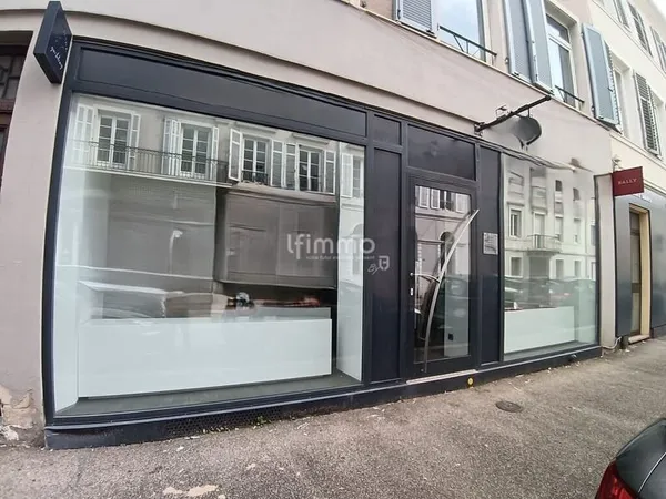 Mulhouse - local commercial dans emplacement stratégique